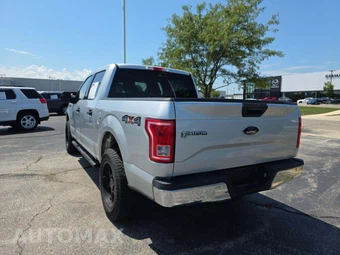 2017 Ford F-150 XLT Crew Cab Short Bed - miniatura 2