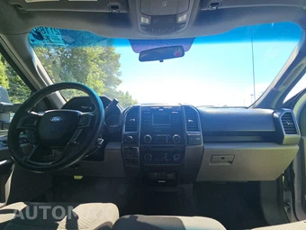 2017 Ford F-150 XLT Crew Cab Short Bed – miniatura 11