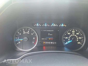 2017 Ford F-150 XLT Crew Cab Short Bed - miniatura 9