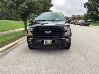 2017 Ford F-150 XLT Crew Cab Short Bed - miniatura 2