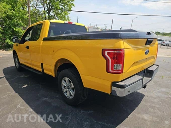 2017 Ford F-150 XLT Extended Cab Medium Bed w/Rear Doors - miniatura 2