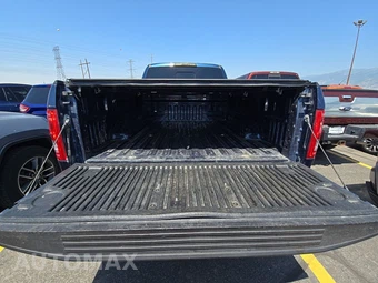 2017 Ford F-150 XLT Extended Cab Medium Bed w/Rear Doors - miniatura 16