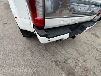 2017 Ford F-450 Platinum - miniatura 28