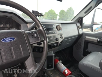 2017 Ford F-650 Base - miniatura 11