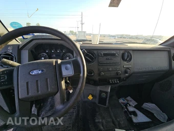 2017 Ford F-650 Base - miniatura 11