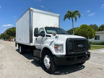 2017 Ford F-650 Chassis - miniatura 10