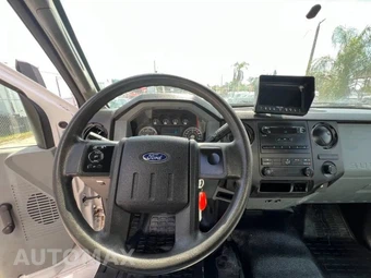 2017 Ford F-650 Chassis - miniatura 14