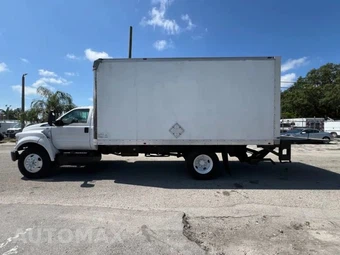 2017 Ford F-650 Chassis - miniatura 7