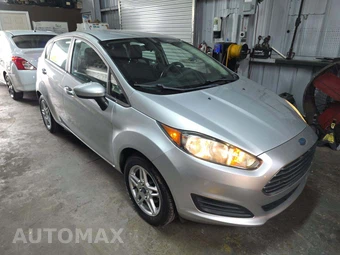 2017 Ford Fiesta SE Hatchback - miniatura 4