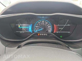 2017 Ford Focus Electric Hatchback – miniatura 9