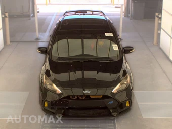 2017 Ford Focus RS Hatchback - miniatura 2