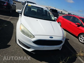 2017 Ford Focus SE Sedan - miniatura 2