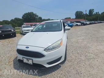 2017 Ford Focus SE Sedan