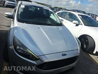 2017 Ford Focus SE Sedan - miniatura 2