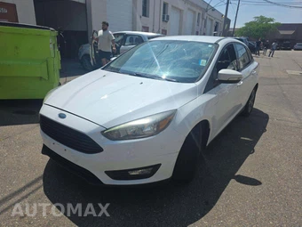 2017 Ford Focus SE Sedan