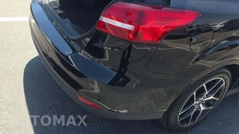 2017 Ford Focus SEL Sedan – miniatura 29