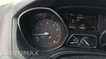 2017 Ford Focus SEL Sedan – miniatura 27