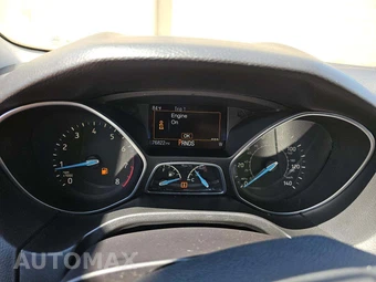 2017 Ford Focus SEL Sedan - miniatura 6