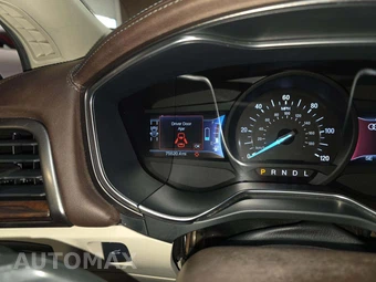 2017 Ford Fusion Energi Platinum - miniatura 9