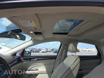 2017 Ford Fusion Energi Platinum – miniatura 14