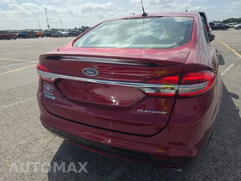 2017 Ford Fusion Energi Platinum – miniatura 5