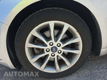 2017 Ford Fusion Energi SE - miniatura 21