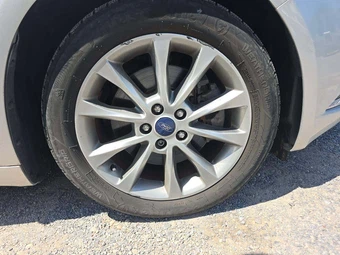 2017 Ford Fusion Energi SE - miniatura 24