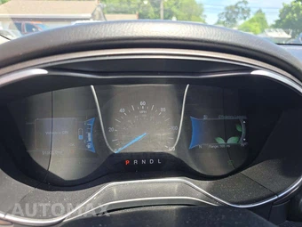 2017 Ford Fusion Energi SE - miniatura 9