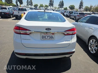 2017 Ford Fusion Hybrid S – miniatura 5