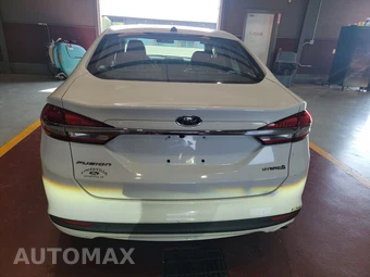 2017 Ford Fusion Hybrid S - miniatura 5