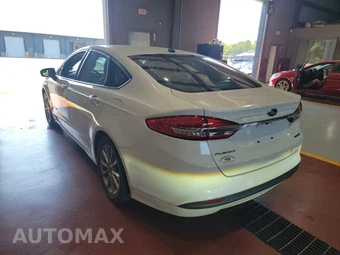 2017 Ford Fusion Hybrid S - miniatura 6