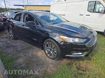 2017 Ford Fusion Hybrid SE – miniatura 4