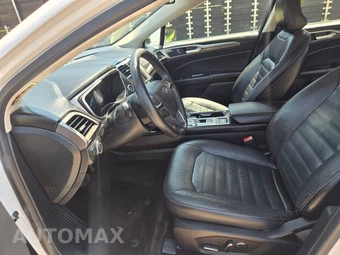 2017 Ford Fusion Hybrid SE - miniatura 7