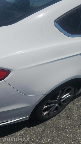 2017 Ford Fusion Hybrid SE – miniatura 37