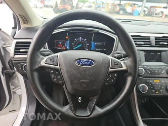 2017 Ford Fusion Hybrid SE - miniatura 10