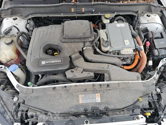 2017 Ford Fusion Hybrid SE - miniatura 15