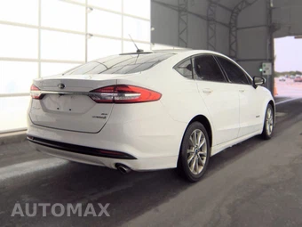 2017 Ford Fusion Hybrid SE - miniatura 4