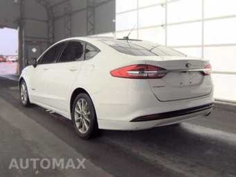 2017 Ford Fusion Hybrid SE - miniatura 6