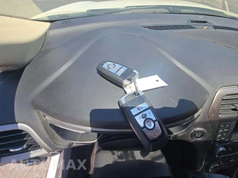 2017 Ford Fusion Hybrid SE – miniatura 5