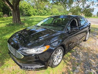 2017 Ford Fusion Hybrid SE