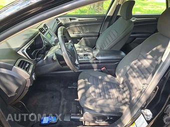 2017 Ford Fusion Hybrid SE - miniatura 6