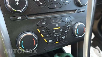 2017 Ford Fusion Hybrid SE - miniatura 30