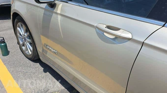 2017 Ford Fusion Hybrid SE - miniatura 46