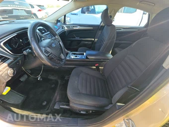2017 Ford Fusion Hybrid SE - miniatura 7