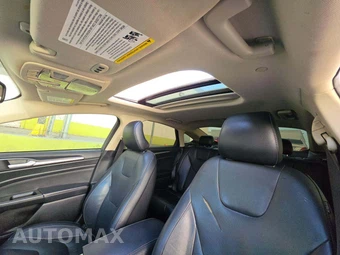 2017 Ford Fusion Hybrid Titanium - miniatura 11