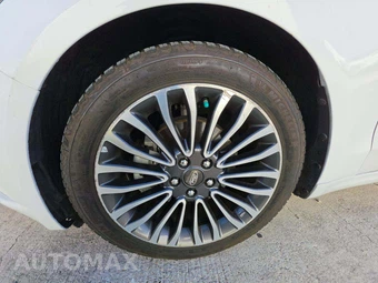 2017 Ford Fusion Hybrid Titanium - miniatura 23