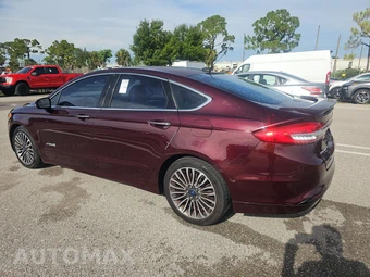 2017 Ford Fusion Hybrid Titanium - miniatura 6