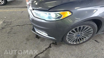 2017 Ford Fusion Hybrid Titanium - miniatura 28