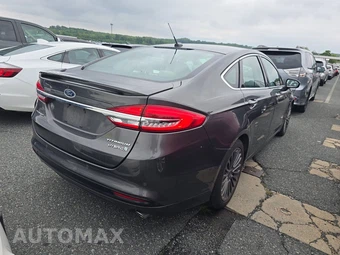 2017 Ford Fusion Hybrid Titanium - miniatura 4