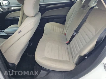 2017 Ford Fusion S – miniatura 13